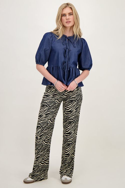 Blauwe denim top met strikjes en pofmouwen