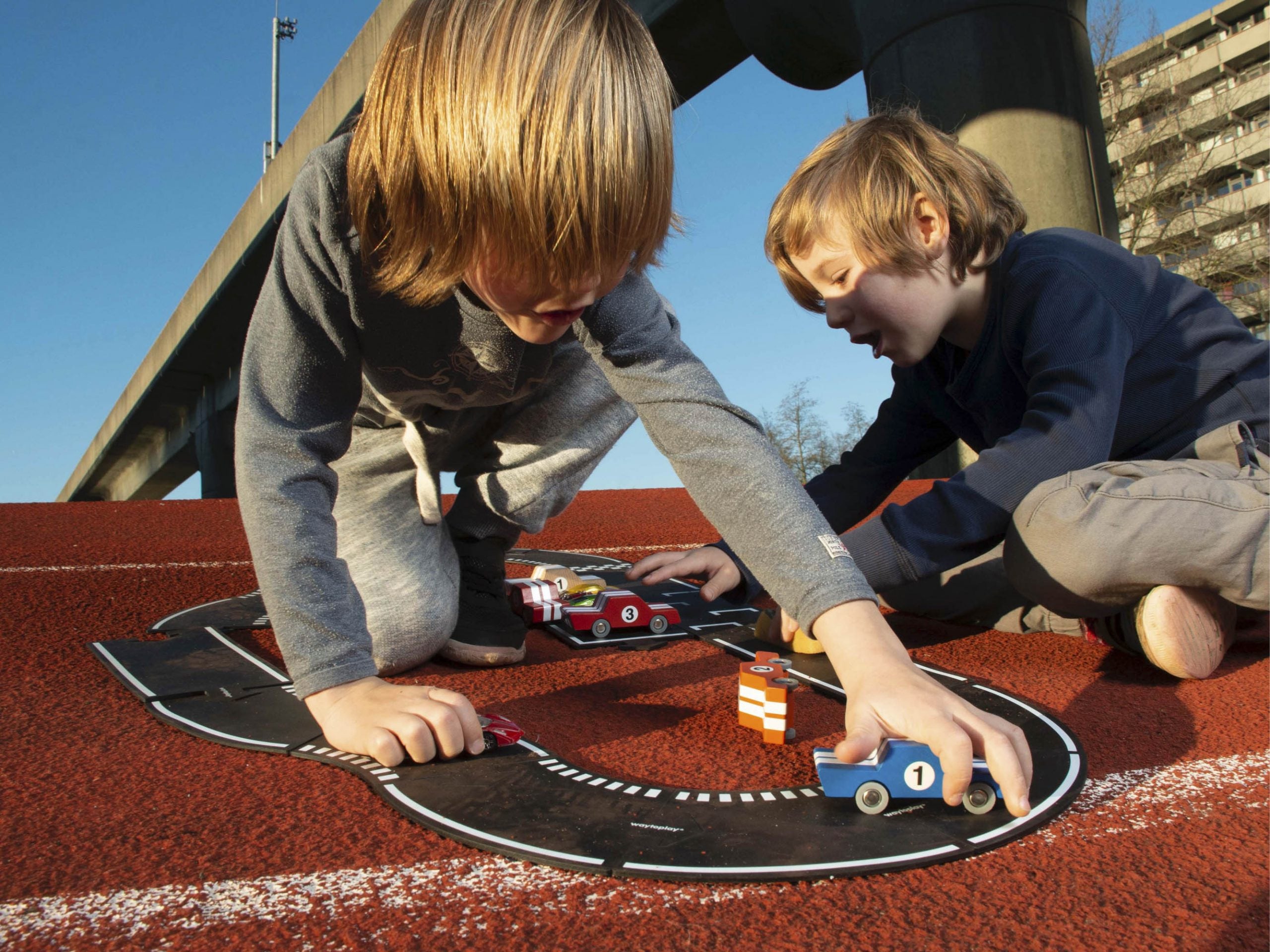 Strassenbauset Grand Prix Race Tracks (24 Teile)