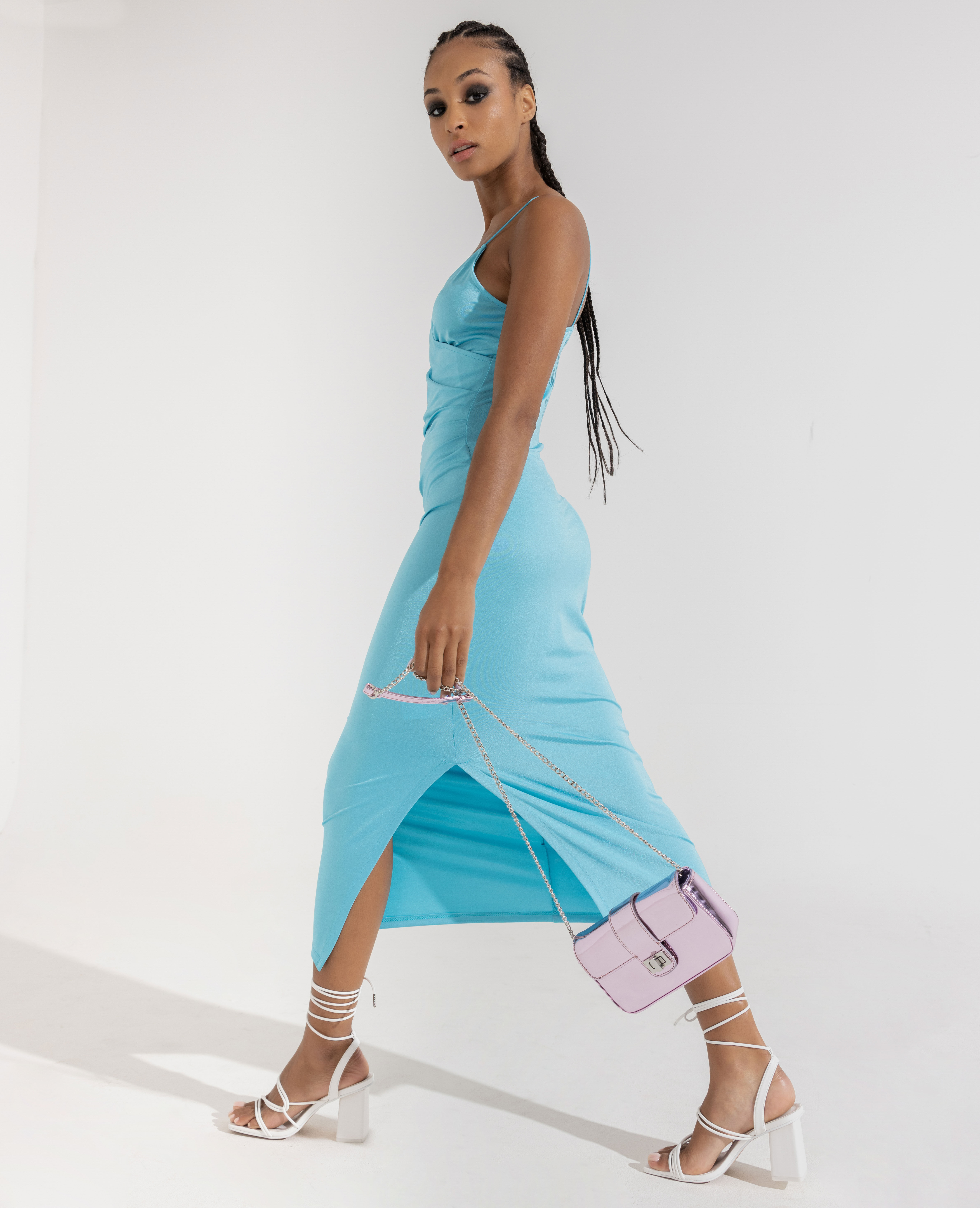 Robe midi cache-cœur en maille satinée - Bleu turquoise