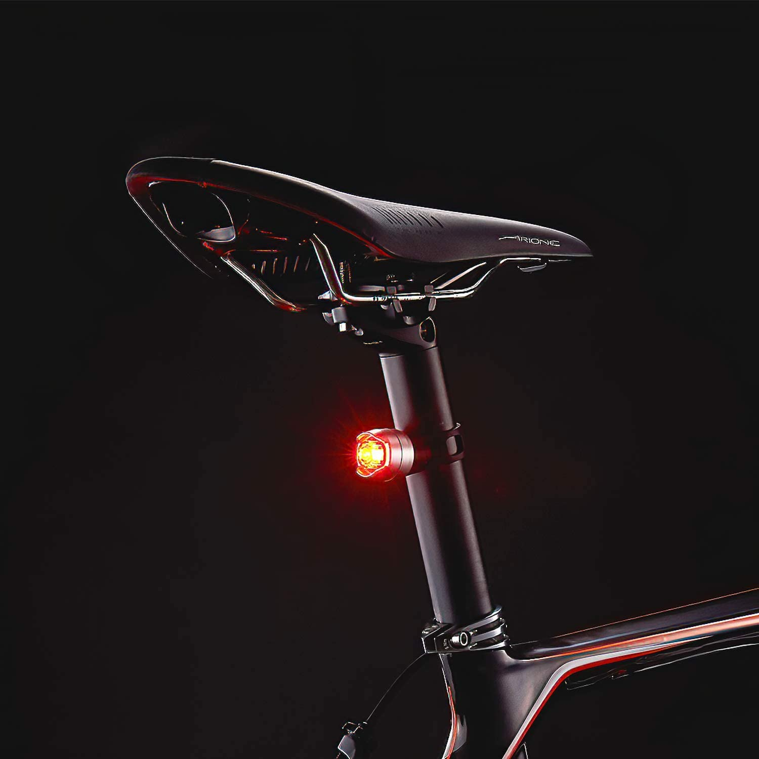 (2er Set) Fahrrad Alu Warnlicht Velo LED Front- und Rücklicht mit Gummi Band (inkl. 2x CR2032 Batterien) - Schwarz