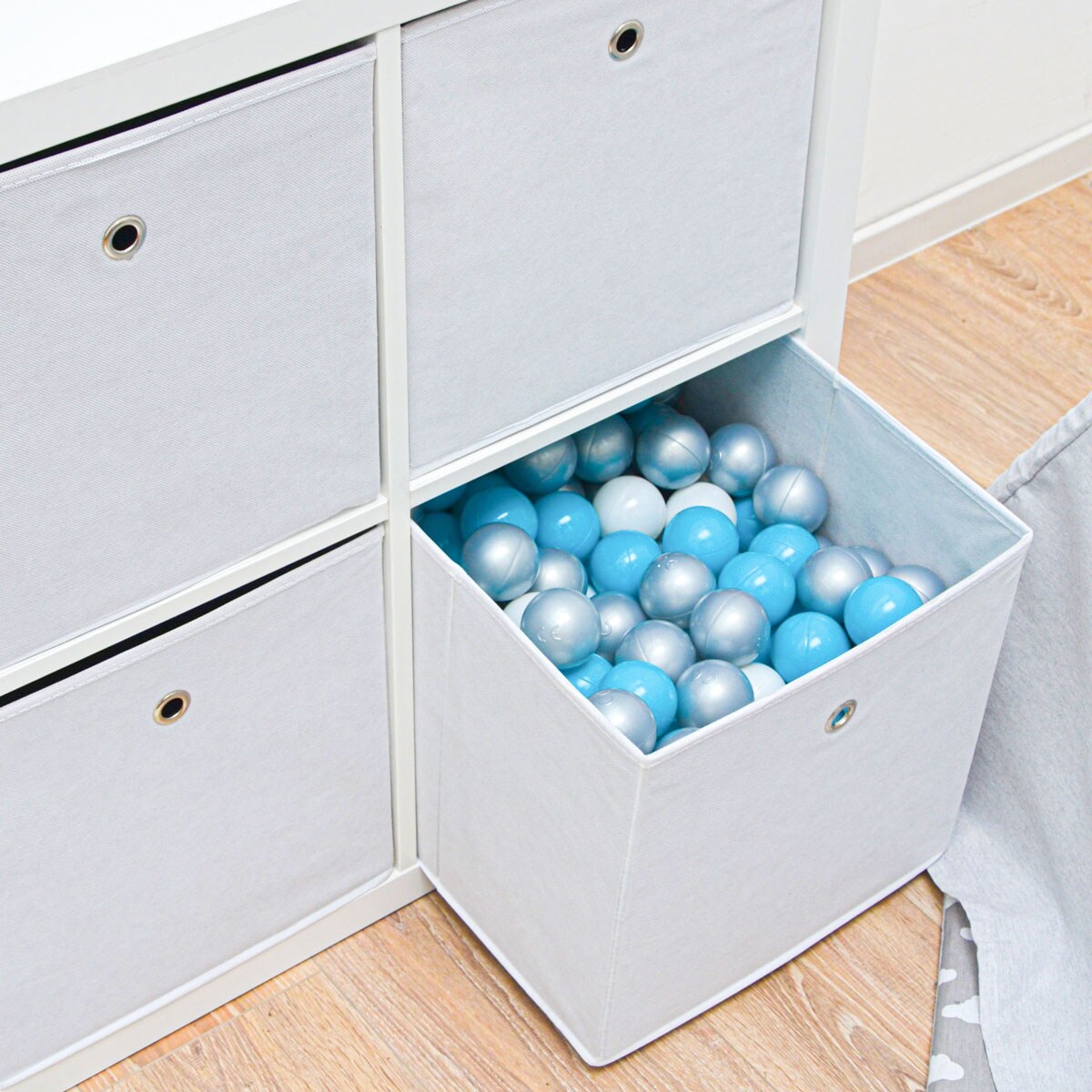 Faltbox Set 4 Boxen für Kallax Regal weiß 33x38x33cm Expedit Box mit Metallgriff