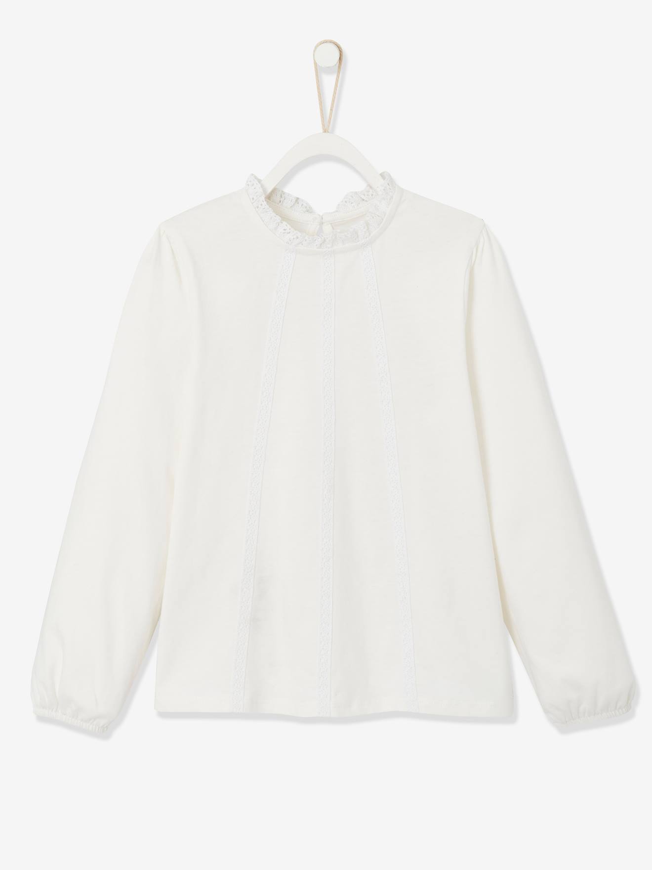 Blusa lisa verde-clara estilo camiseta com detalhes em macramê para meninas