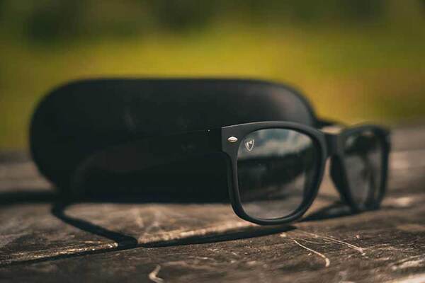 Lunettes de Soleil Fox Rage Matt Black Grey Lens Eyewear