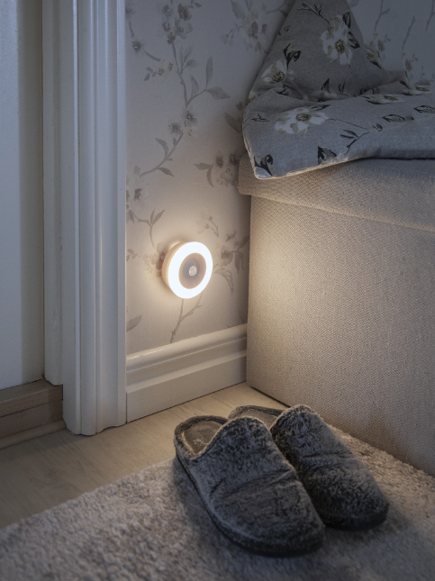 (Ø86mm) LED Nachtlicht mit Sensor Functional Batteriebetrieben (12.357-28) - Warmweiss