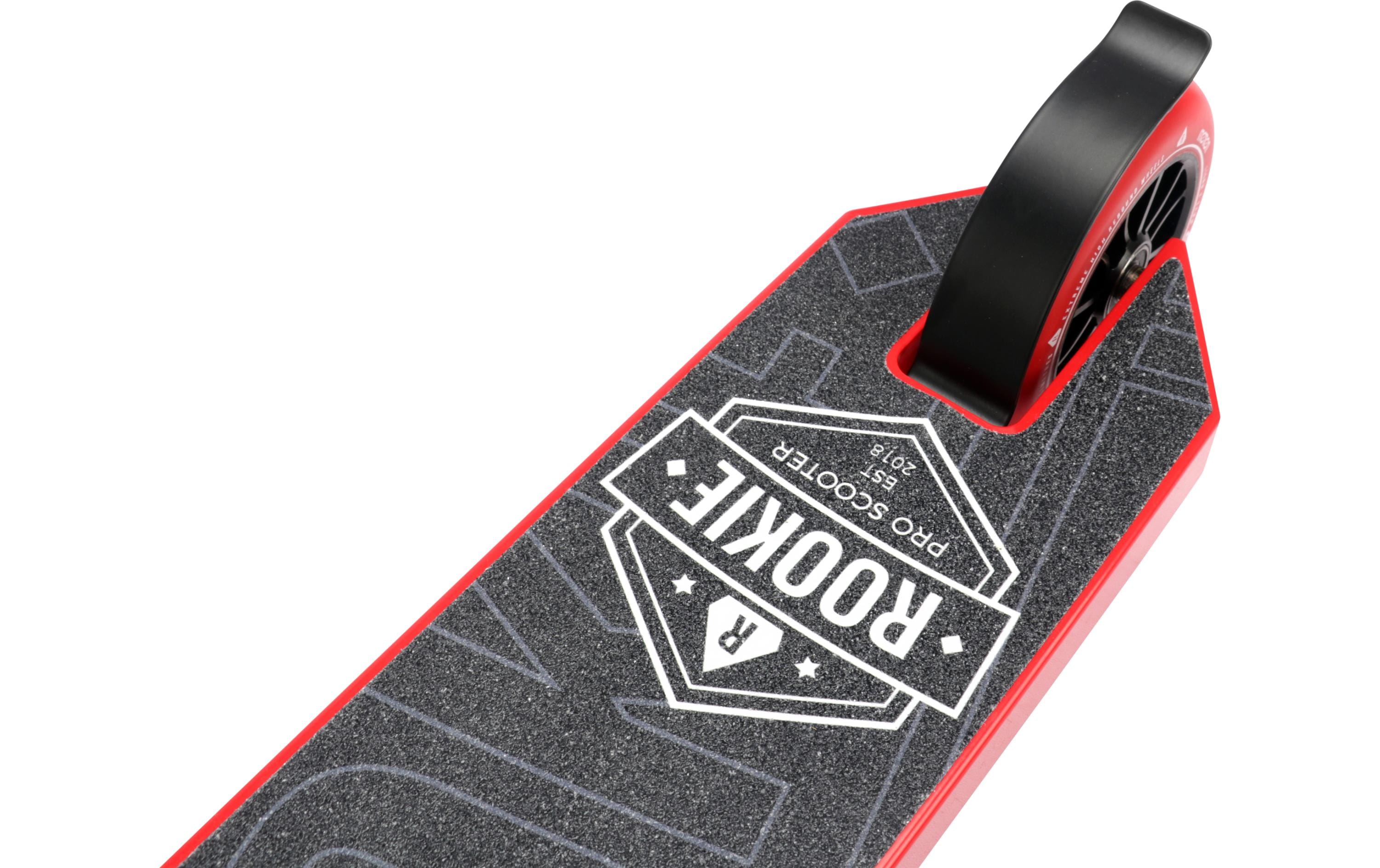 Motion Freestyle Scooter Rookie Pro Schwarz/Rot<br>Leichter und stabiler Freestyle-Scooter für Anfänger