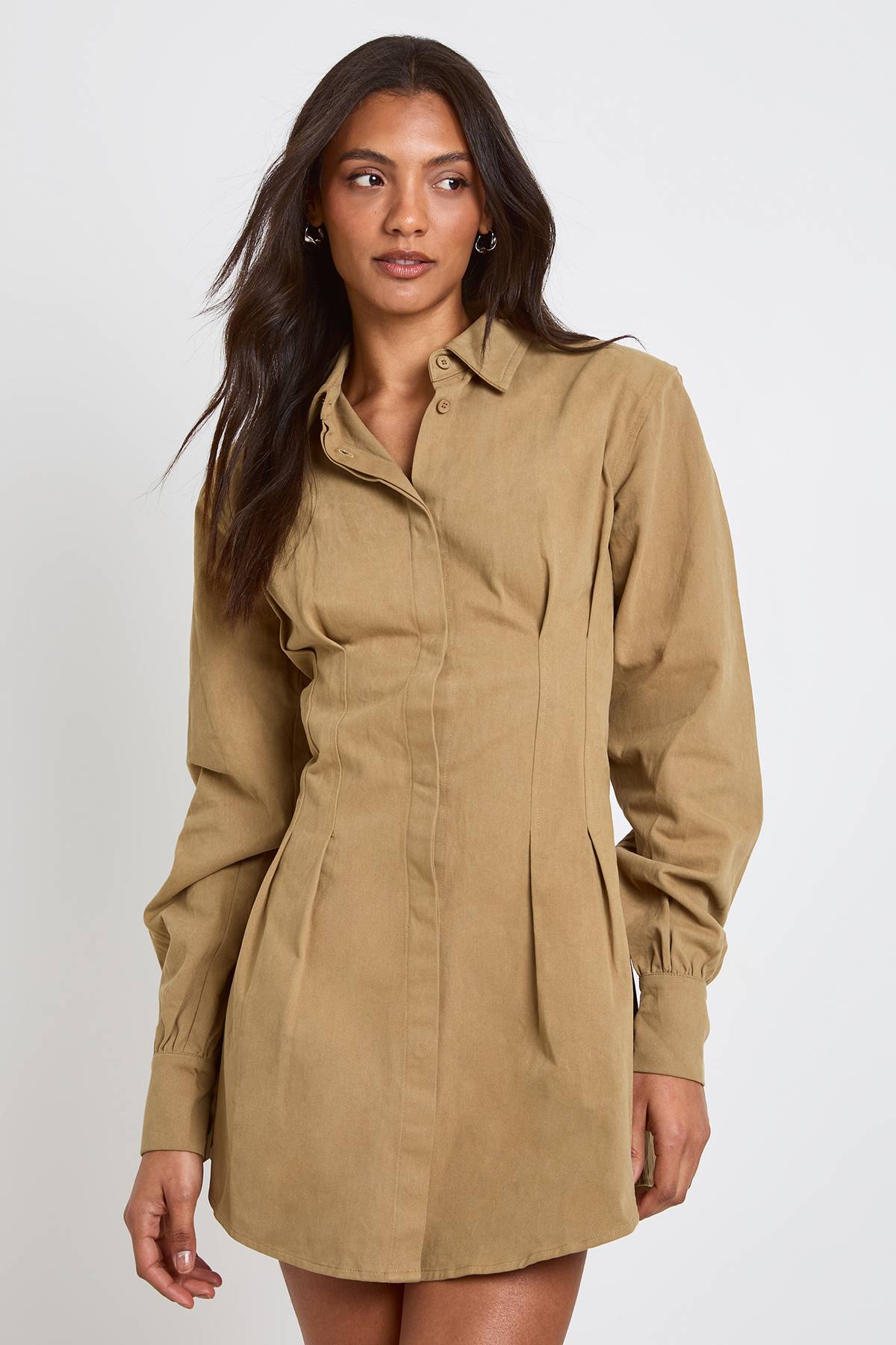boohoo Robe Chemise Tall À Manches Longues Et Col Haut