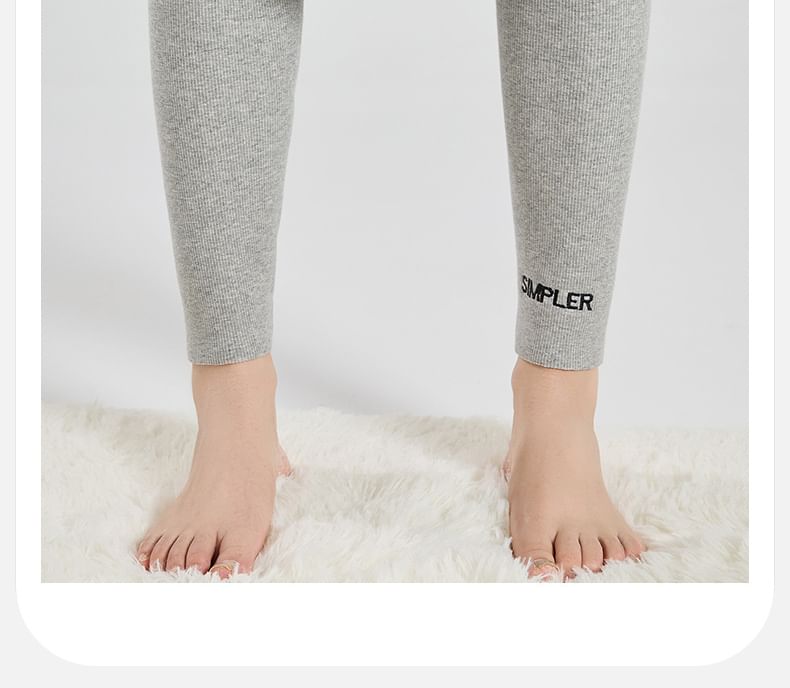 Aestering - Zwangerschapslegging met hoge taille en effen kleur