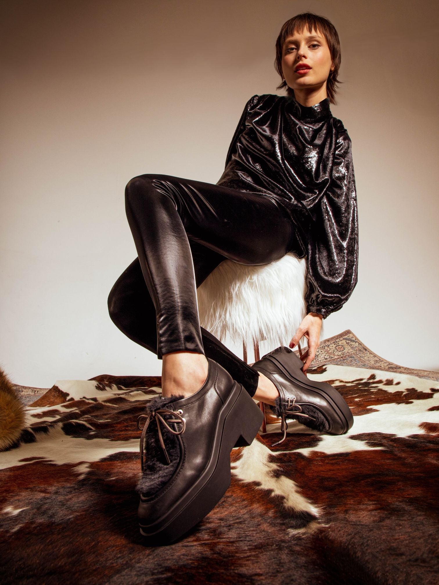 NORTON, black & faux fur