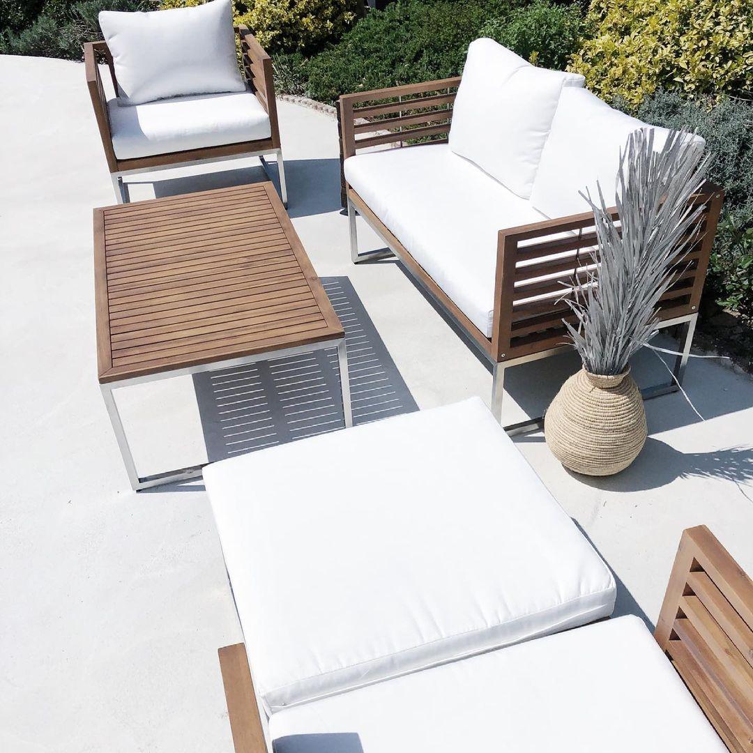 Loungeset met tafel 4-zits BERMUDA Acaciahout Bruin