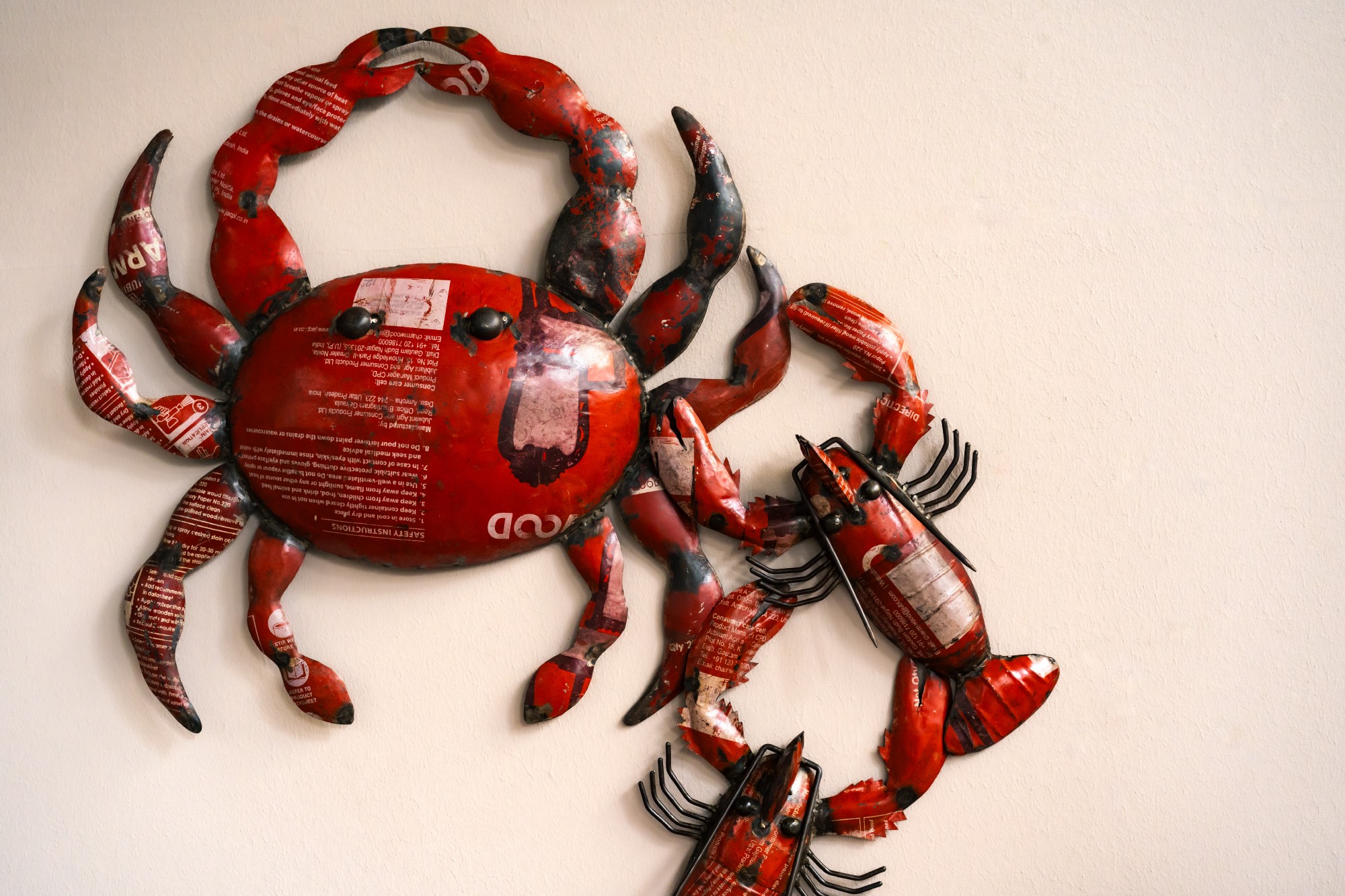 Wanddeko 'Hummer' M, rot, H 43 cm, B 30 cm, L 7 cm von fischer's lagerhaus