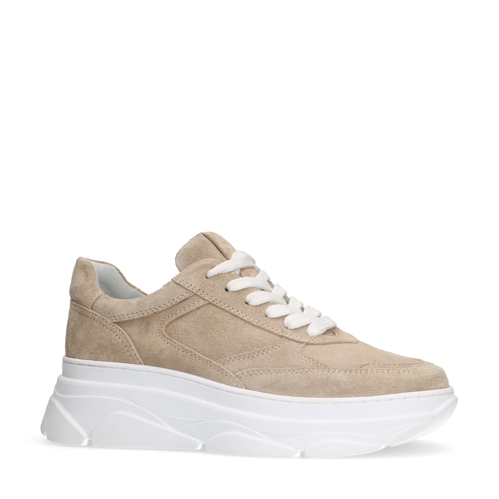 Beige suède sneakers
