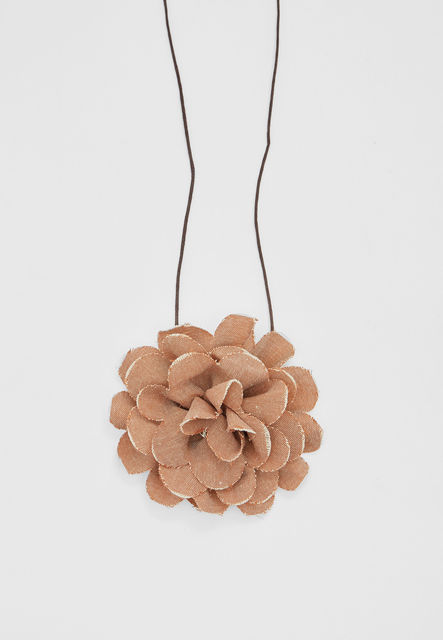 Gargantilha floral