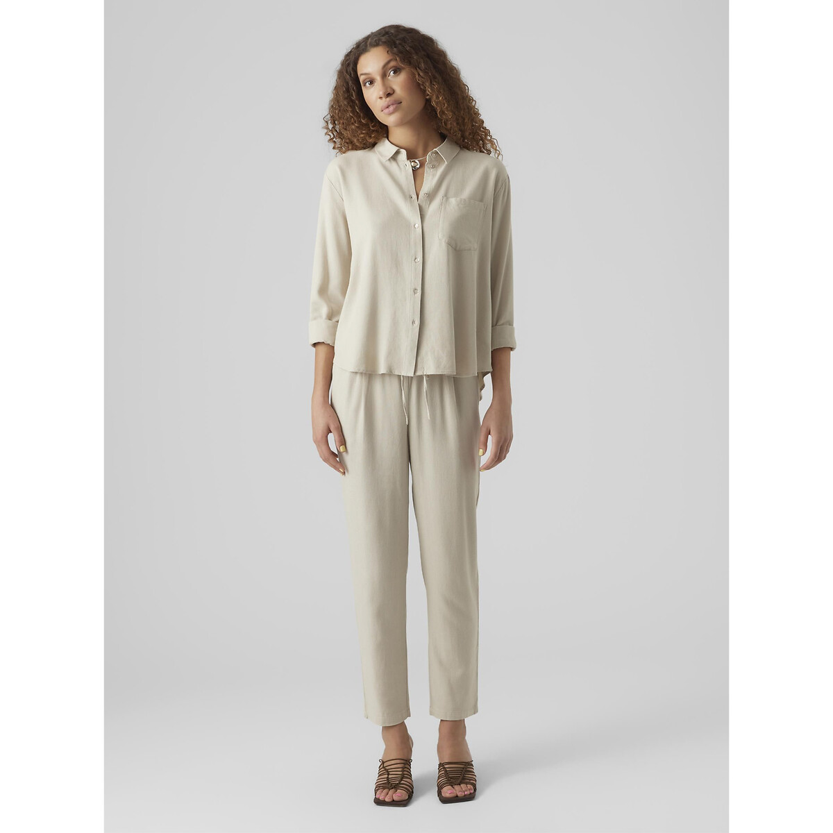 VERO MODA<br>Calças retas, comprimento 7/8