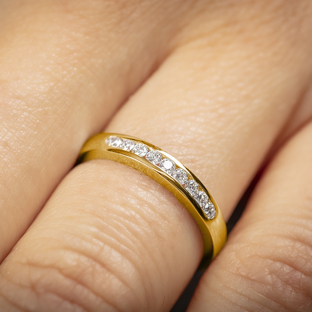 Mémoire-Ring 750/18 K Gelbgold mit Diamanten 0.22 ct H/si
