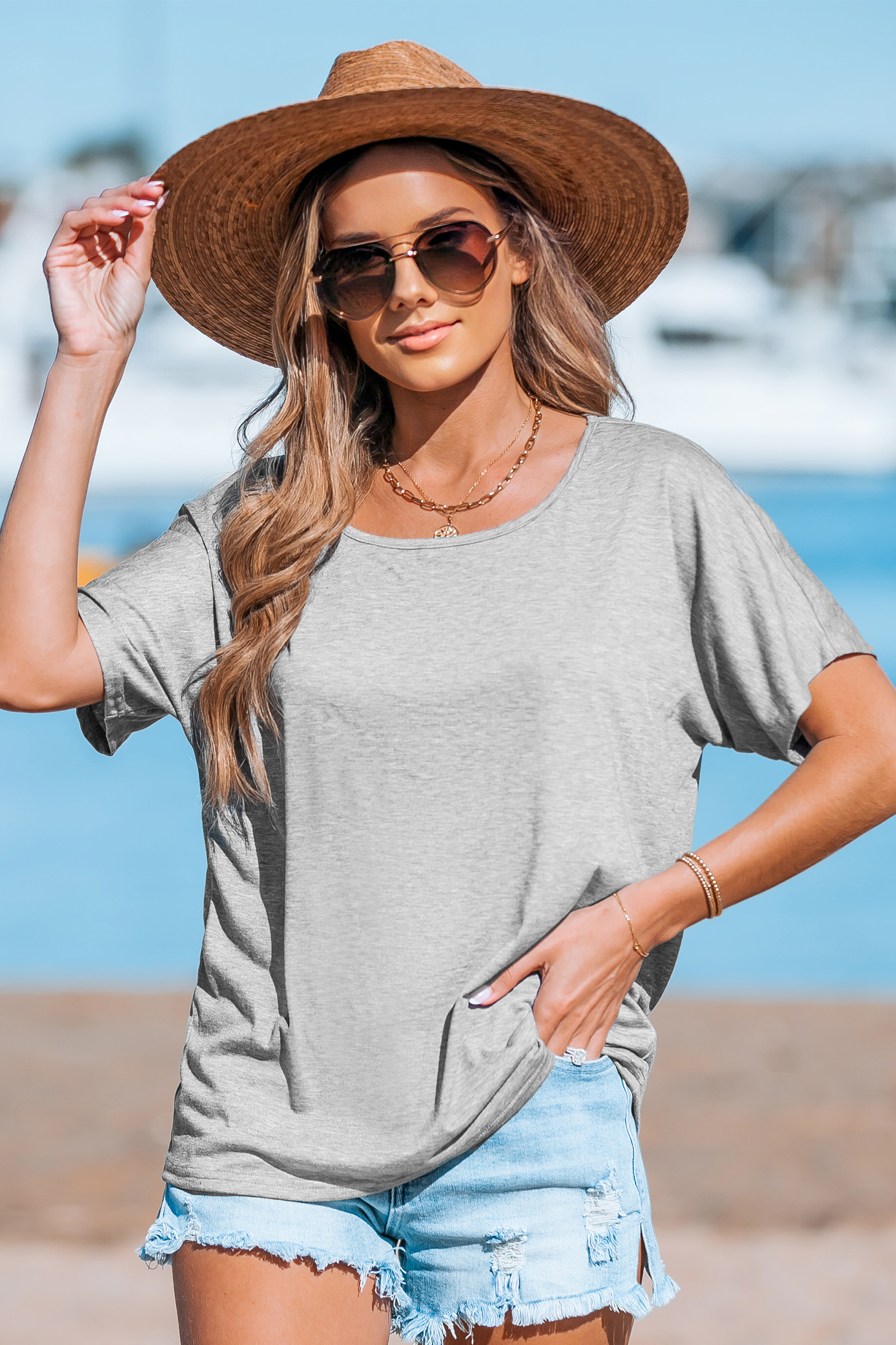 T-shirt gris ample à manches courtes