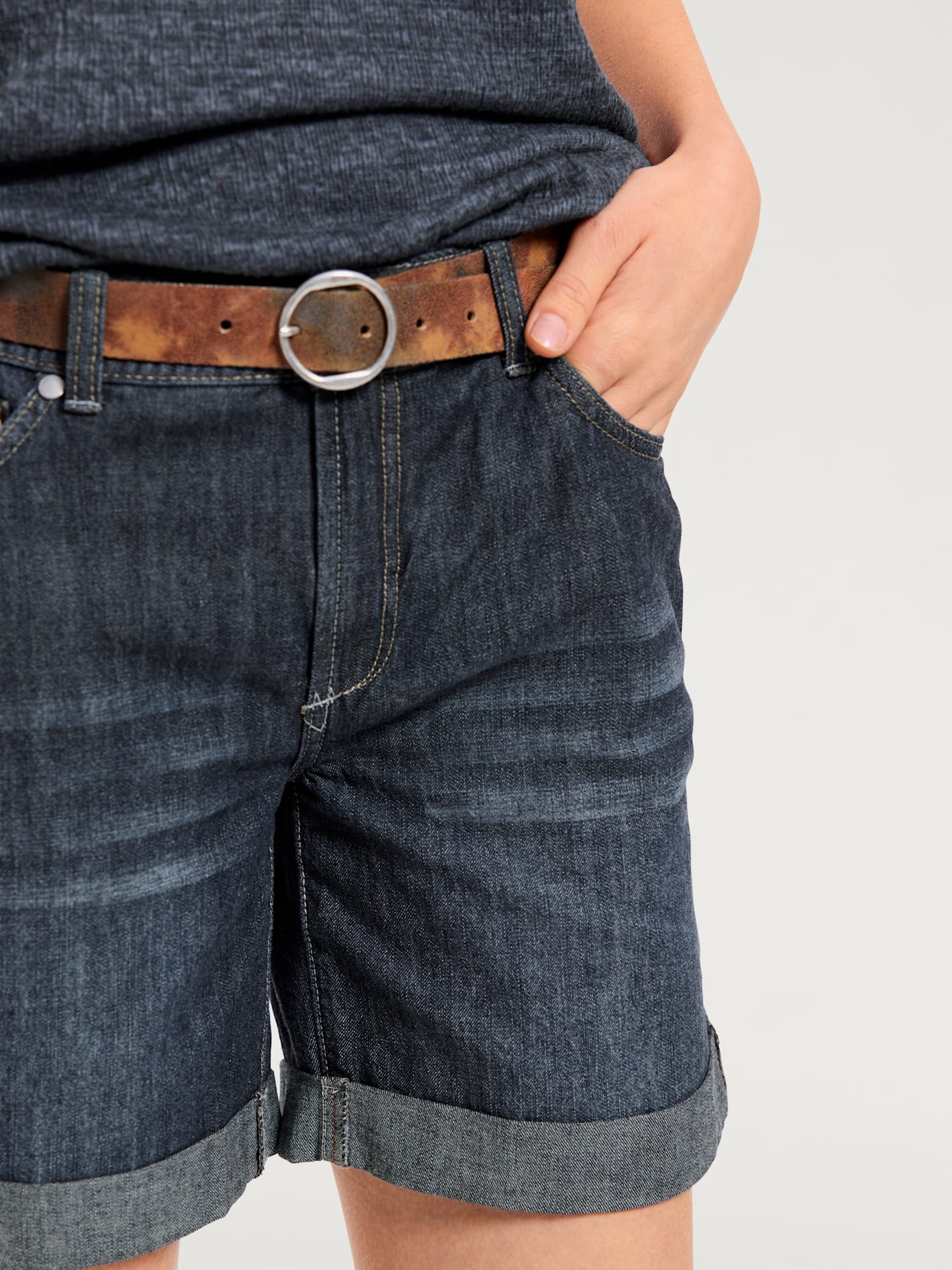 Short en jean coupe droite