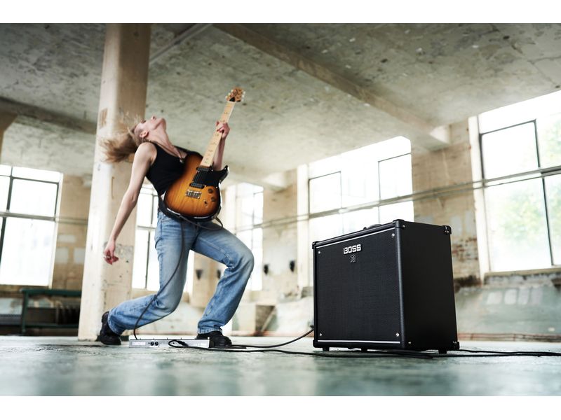 BOSS Combo KATANA-100 GEN 3 100 Watt Modelling Combo Verstärker für E-Gitarre
