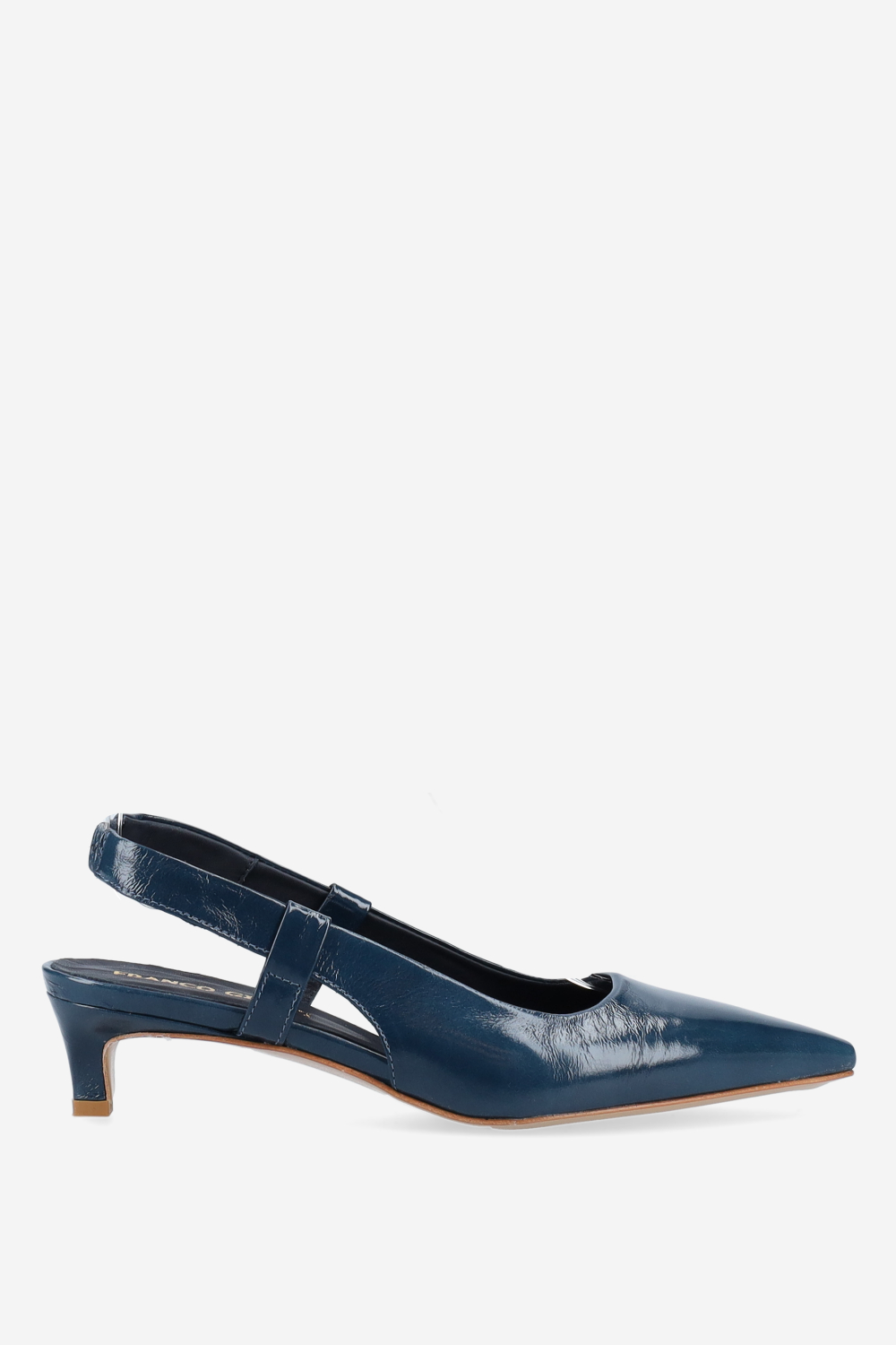 Pointed-toe patent leather slingbacks