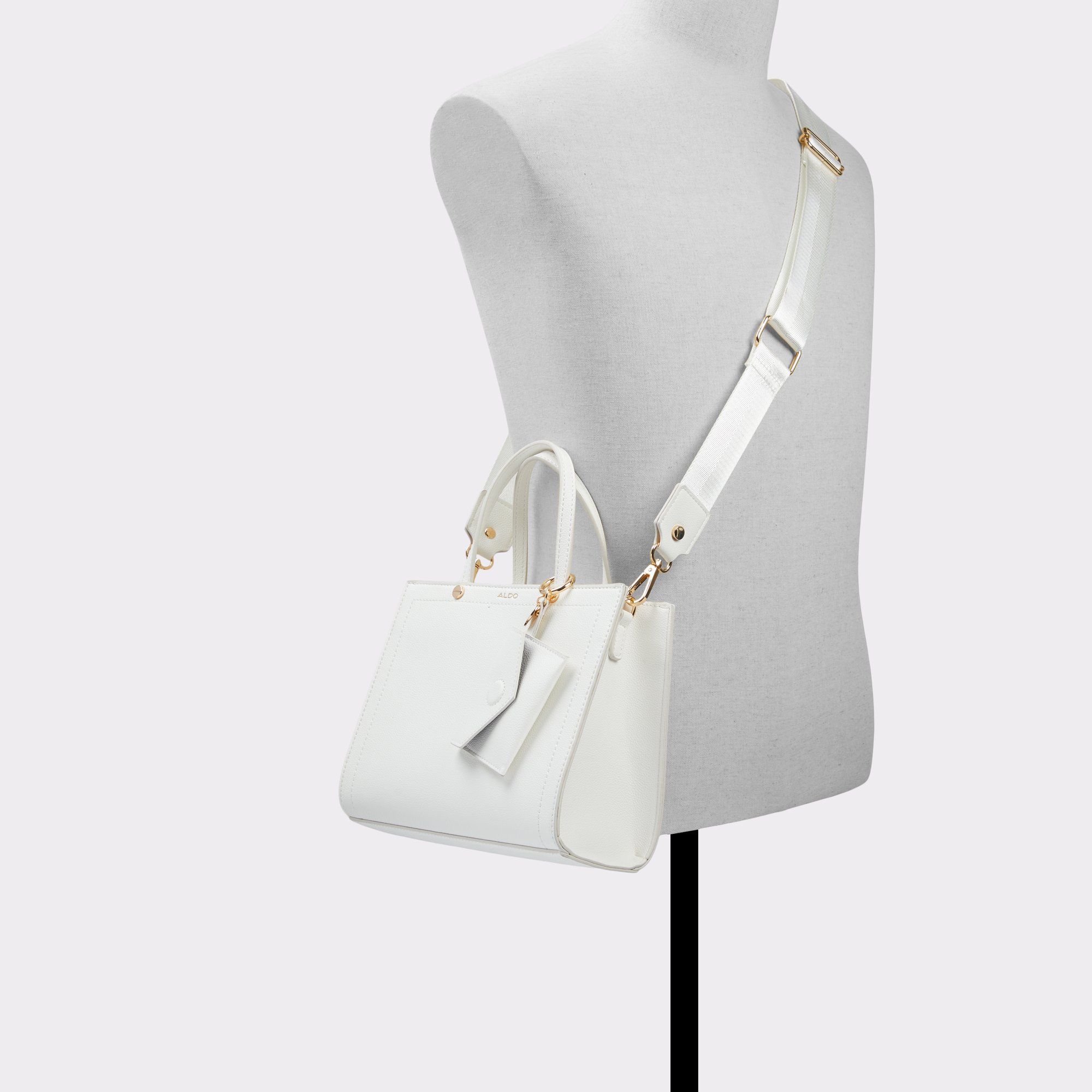 Sincerely White Women Tote Bags