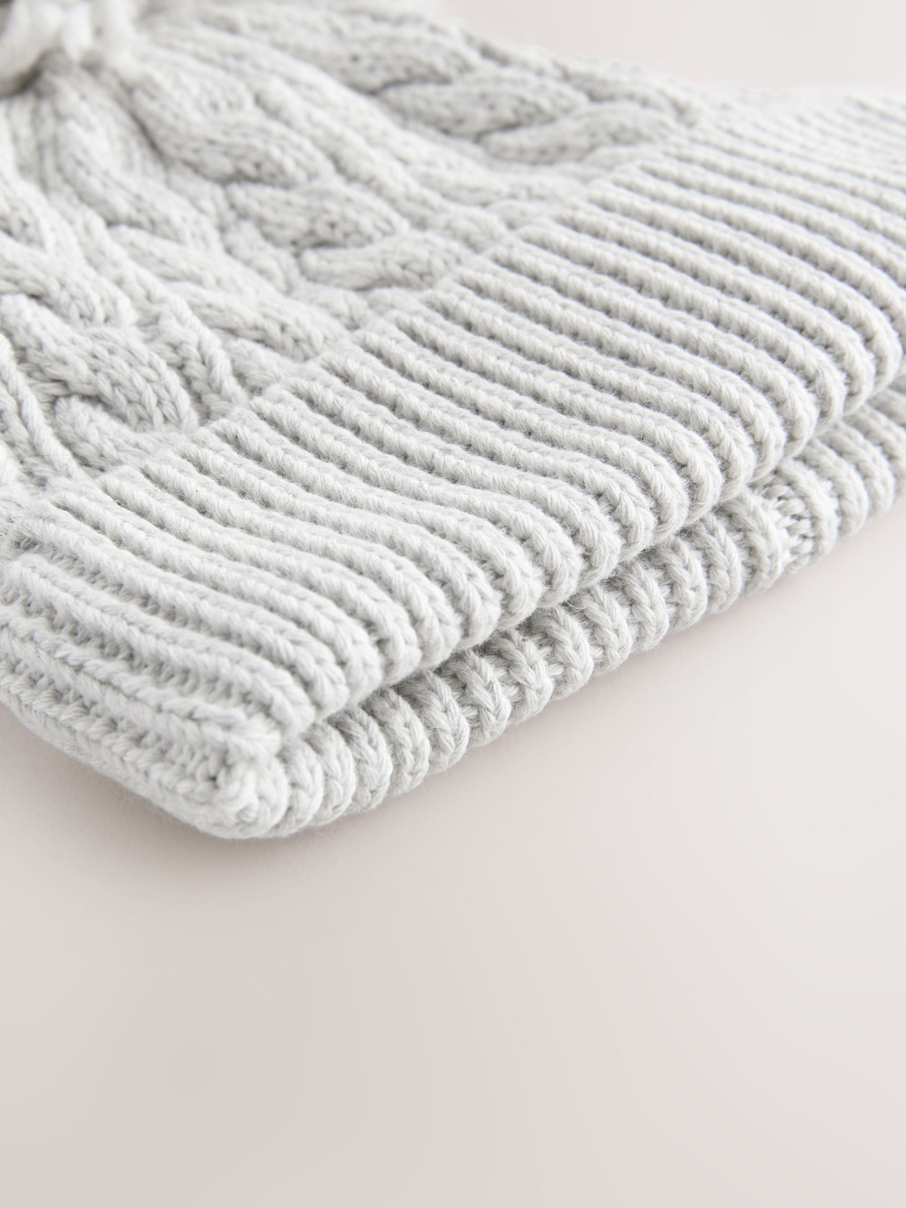 Grijs - Gebreide kabel Beanie-muts met pompom